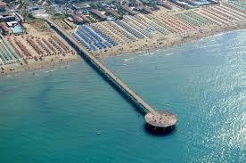 Il Pontile Holidays Apartment Marina di Pietrasanta Dış mekan fotoğraf
